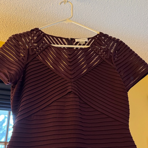 Elegant Purple Dress - Picture 4 of 4